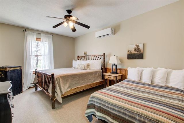 56 Fairview Avenue, Blairsville, GA 30512