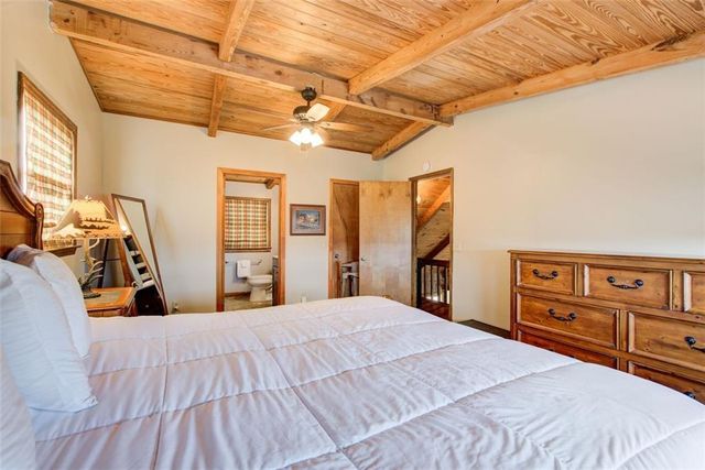 56 Fairview Avenue, Blairsville, GA 30512