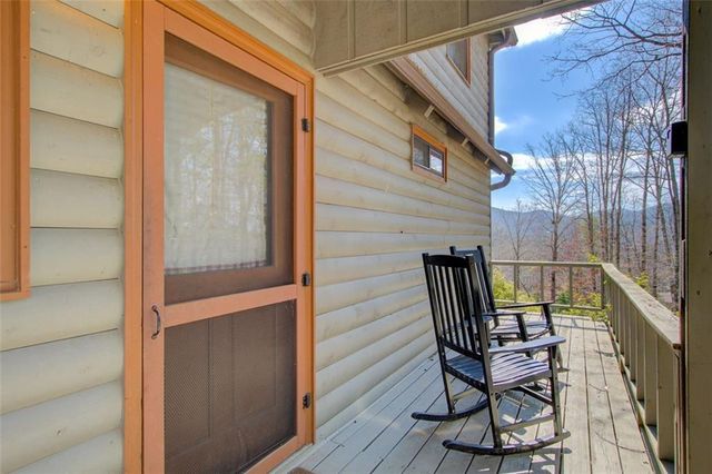 56 Fairview Avenue, Blairsville, GA 30512