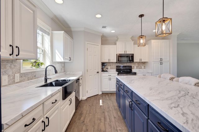 450 SIDES DR, Moscow, TN 38057