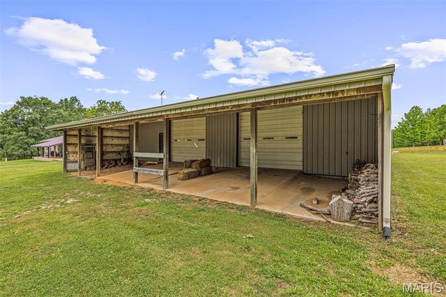 21924 Trogden Road, Farmington, MO 63640
