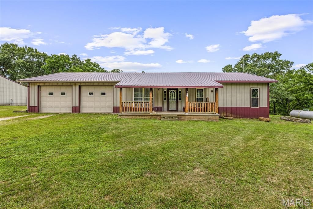21924 Trogden Road, Farmington, MO 63640
