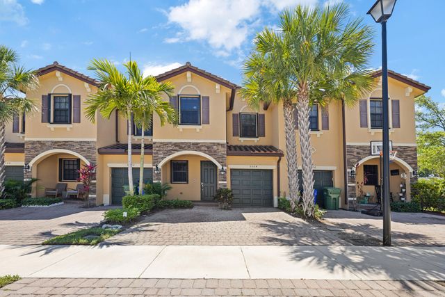 5504 NW 27th Street, Margate, FL 33063