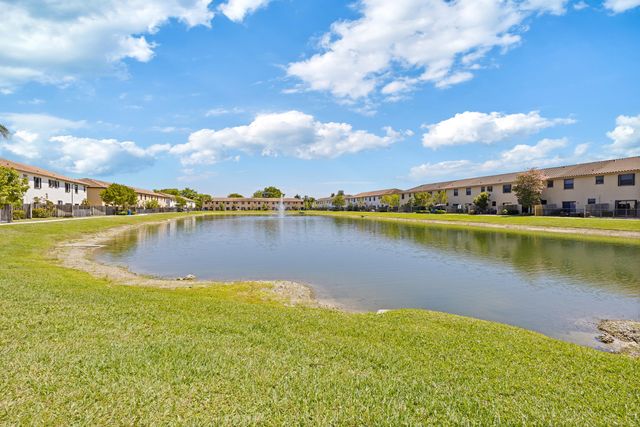 5504 NW 27th Street, Margate, FL 33063