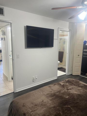 114 Waterford E, Delray Beach, FL 33446