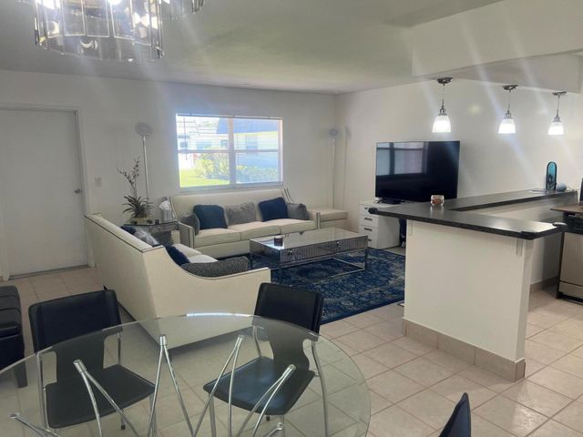 114 Waterford E, Delray Beach, FL 33446