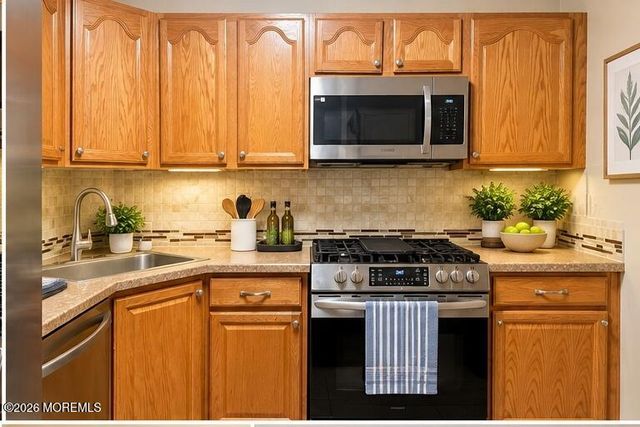 3 Atlanta Court 3, Freehold, NJ 07728