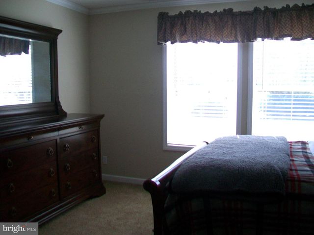 107 TROUT LN, Cabins, WV 26855