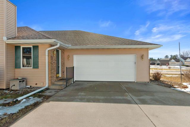 4621 RIDGEVIEW COURT, Wisconsin Rapids, WI 54494