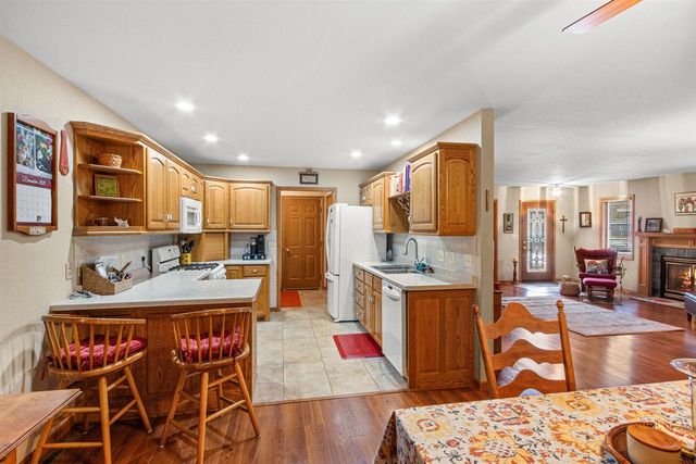 4621 RIDGEVIEW COURT, Wisconsin Rapids, WI 54494