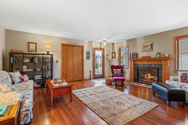 4621 RIDGEVIEW COURT, Wisconsin Rapids, WI 54494