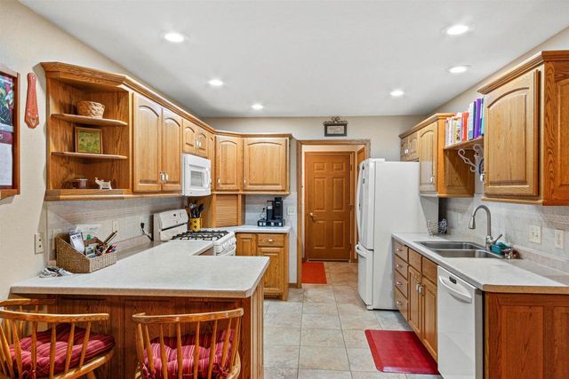 4621 RIDGEVIEW COURT, Wisconsin Rapids, WI 54494