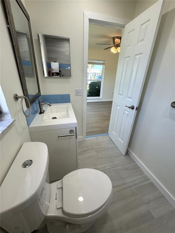 Image 28 of property listing at 3813 42ND STREET W 37, Bradenton, FL 34205