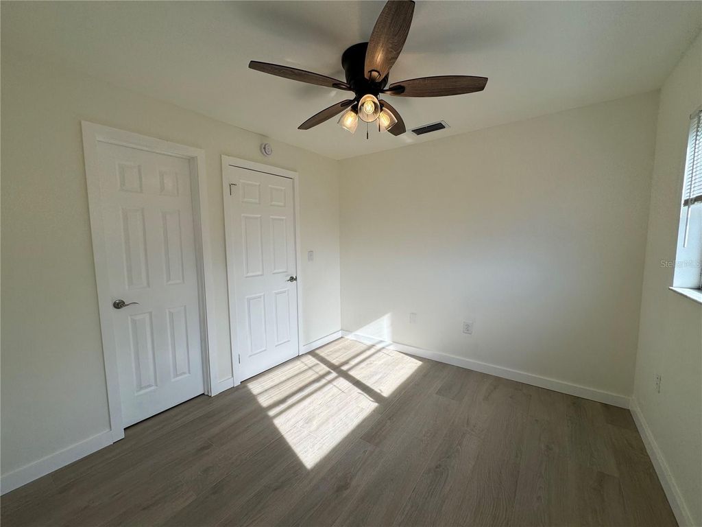 Image 33 of property listing at 3813 42ND STREET W 37, Bradenton, FL 34205