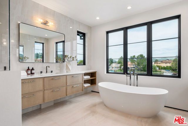 3708 Brigantine Circle, Westlake Village, CA 91361