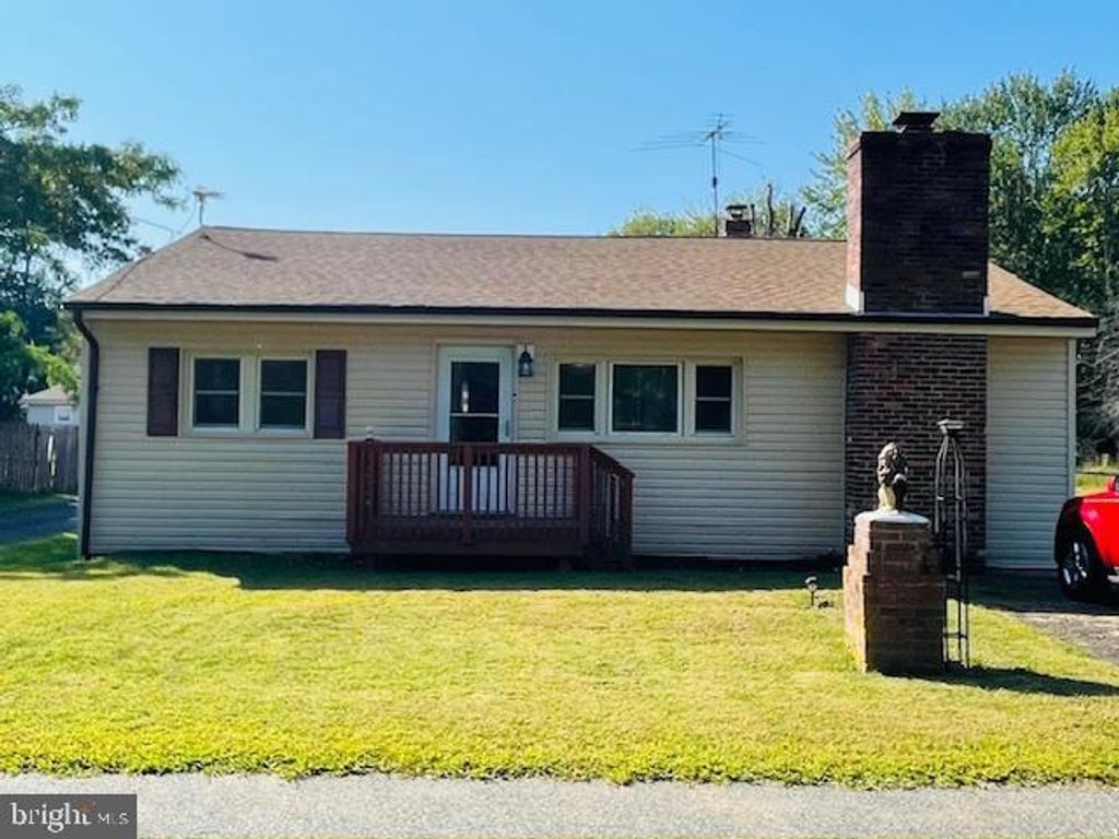 314 WILSON AVE, Glassboro, NJ 08028