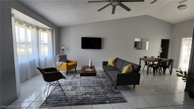 4428 Mercado Drive, Sebring, FL 33872
