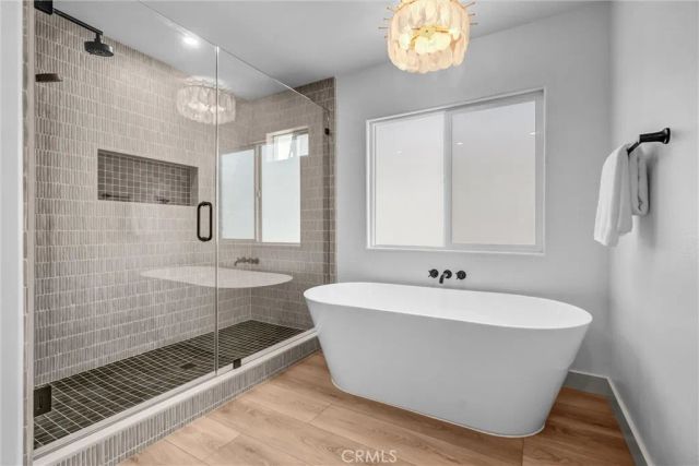 5851 Snead, Huntington Beach, CA 92649