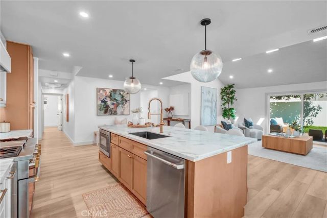 5851 Snead, Huntington Beach, CA 92649