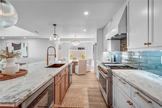 5851 Snead, Huntington Beach, CA 92649