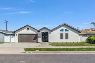 5851 Snead, Huntington Beach, CA 92649