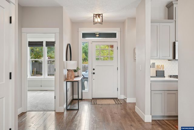 1545 Dale Av, Keizer, OR 97303