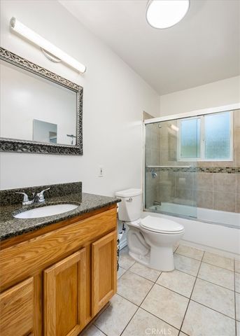 5851 Woodman Avenue, Valley Glen, CA 91401