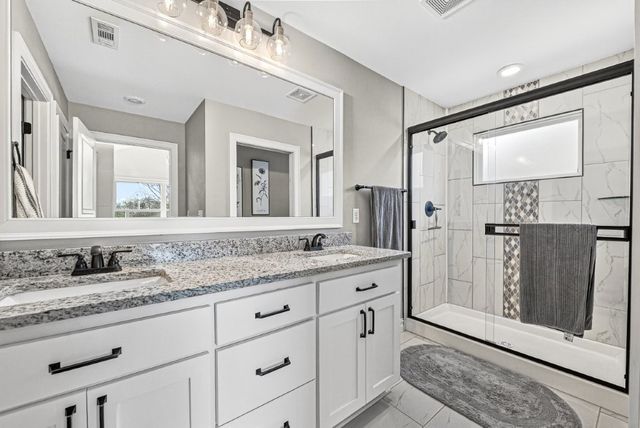 281 Kinross Drive, Bella Vista, AR 72715