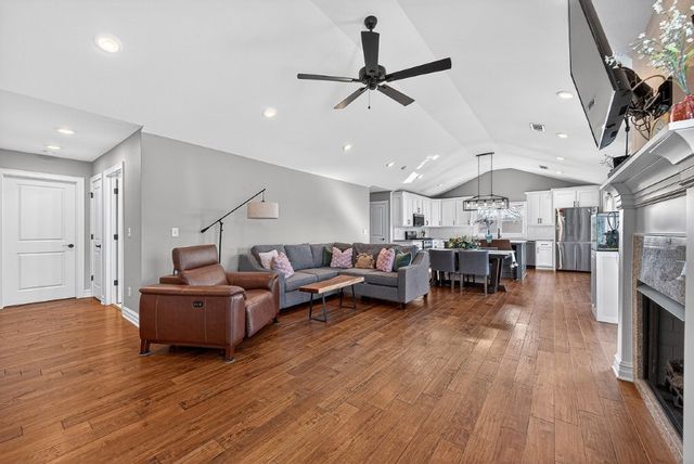 281 Kinross Drive, Bella Vista, AR 72715