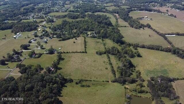 123 Adohi Tr, Maryville, TN 37804