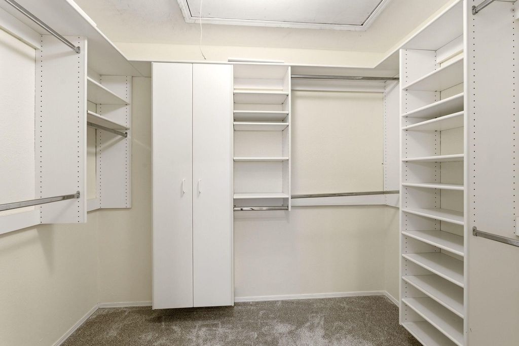 Image 33 of property listing at 8517 Osuna Road NE, Albuquerque, NM 87111