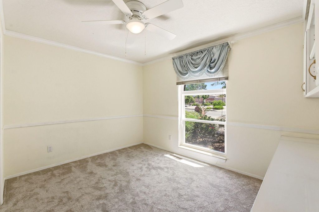 Image 41 of property listing at 8517 Osuna Road NE, Albuquerque, NM 87111