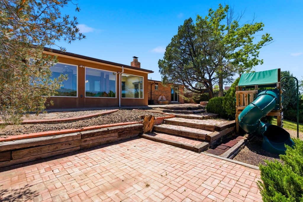 Image 46 of property listing at 8517 Osuna Road NE, Albuquerque, NM 87111