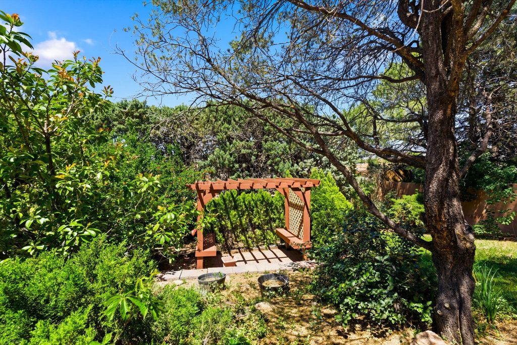 Image 47 of property listing at 8517 Osuna Road NE, Albuquerque, NM 87111