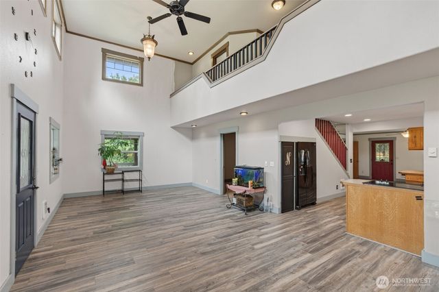 10320 James Road SW, Rochester, WA 98579