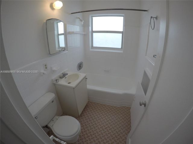 835 83rd St 3, Miami Beach, FL 33141