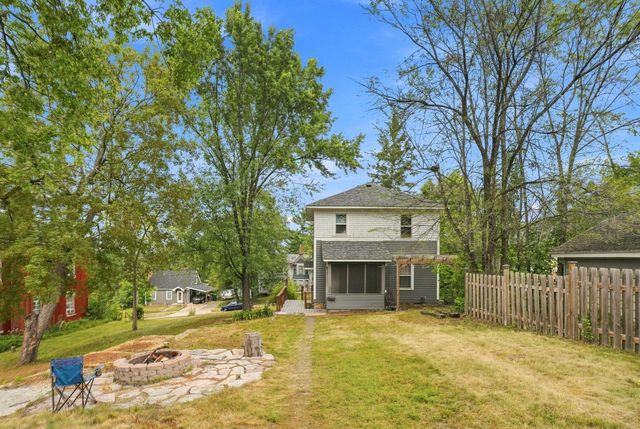816 Vine Street, Hudson, WI 54016