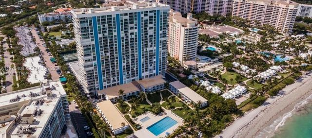 881 Ocean Drive TH7, Key Biscayne, FL 33149