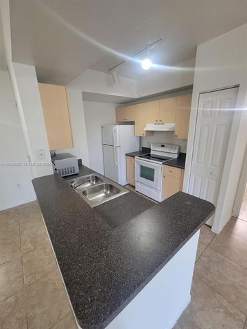 2560 Centergate Dr 102, Miramar, FL 33025