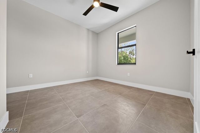3860 KITTYHAWK DR 3860, Fort Myers, FL 33905