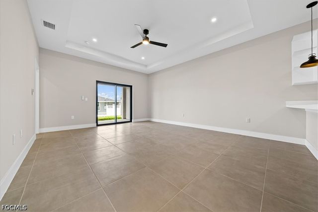 3860 KITTYHAWK DR 3860, Fort Myers, FL 33905