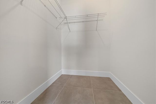 3860 KITTYHAWK DR 3860, Fort Myers, FL 33905