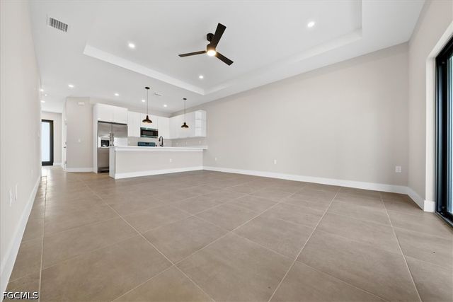 3860 KITTYHAWK DR 3860, Fort Myers, FL 33905