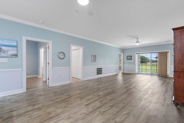 4874 Luster Leaf Cir Apt 204, Myrtle Beach, SC 29577