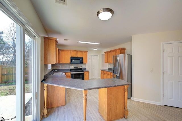 204 Sawyer Drive, Greenville, SC 29605