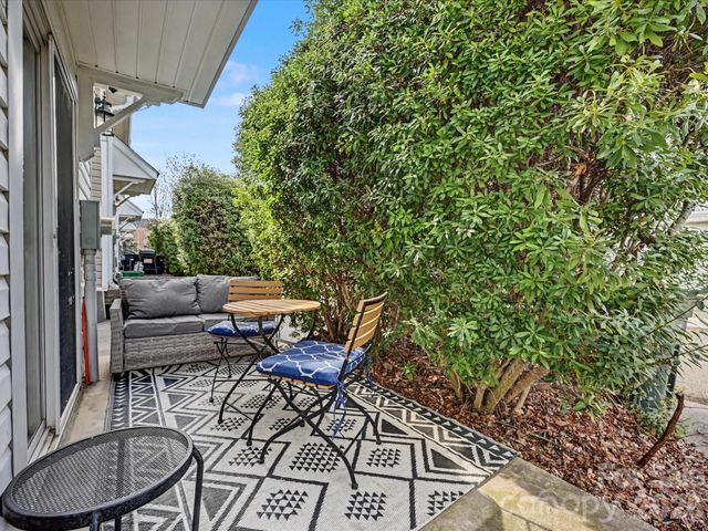 8421 Scotney Bluff Avenue, Charlotte, NC 28273