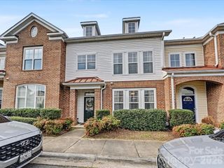 8421 Scotney Bluff Avenue, Charlotte, NC 28273