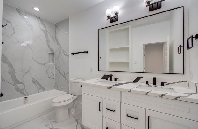 6531 Rosemary Lane B, Houston, TX 77016