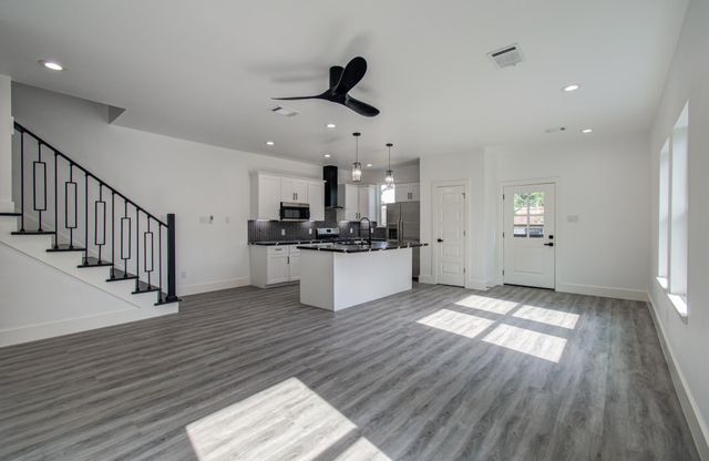 6531 Rosemary Lane B, Houston, TX 77016