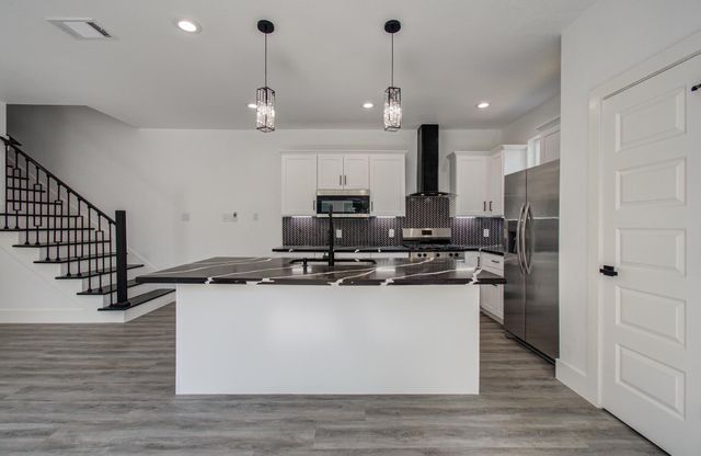 6531 Rosemary Lane B, Houston, TX 77016